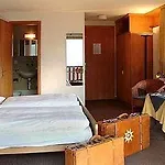 Minotel Bellevue 3* ون قن